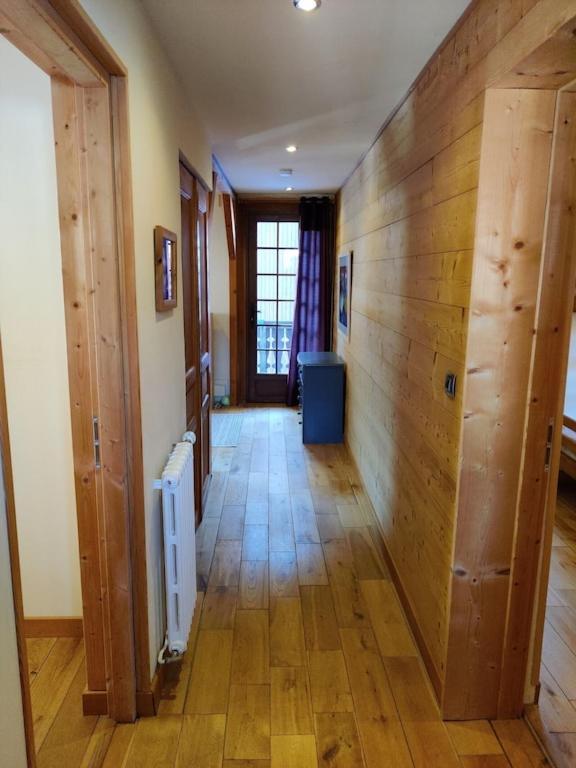 Spacious Ski Chalet In Traditional French Village, Sleeps 8, Four Star With Fibre Broadband Abondance Extérieur photo