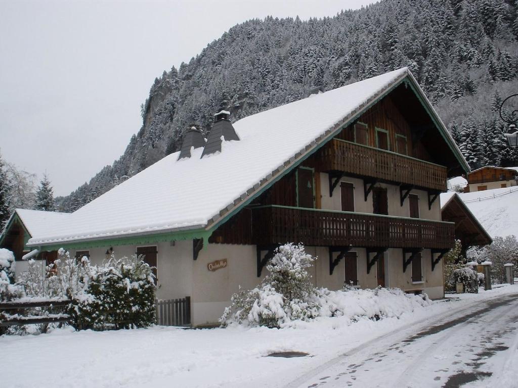 Spacious Ski Chalet In Traditional French Village, Sleeps 8, Four Star With Fibre Broadband Abondance Extérieur photo
