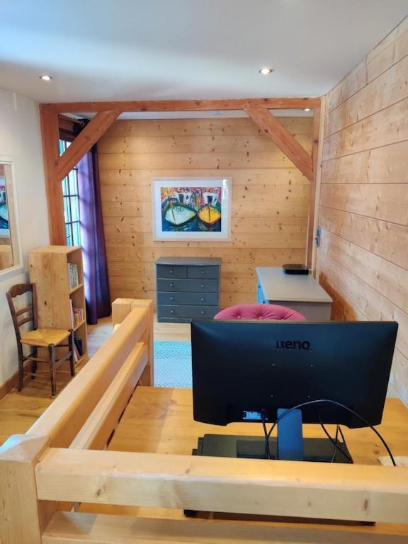 Spacious Ski Chalet In Traditional French Village, Sleeps 8, Four Star With Fibre Broadband Abondance Extérieur photo