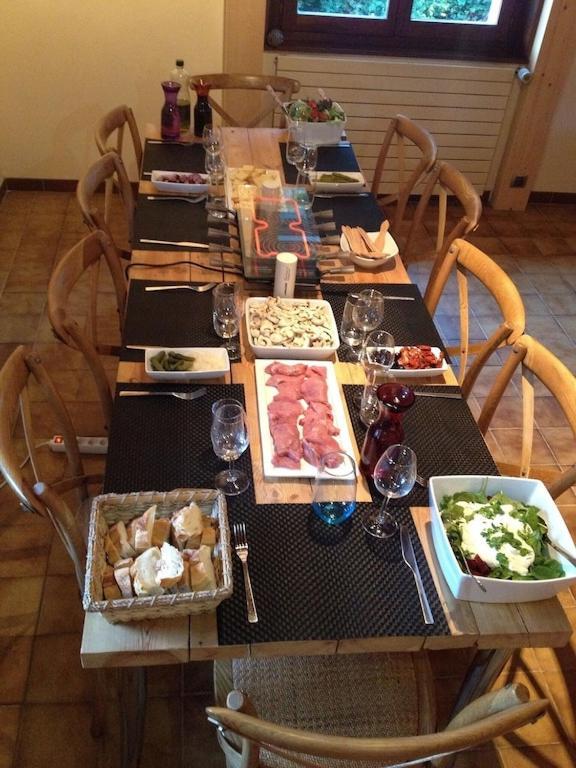 Spacious Ski Chalet In Traditional French Village, Sleeps 8, Four Star With Fibre Broadband Abondance Extérieur photo