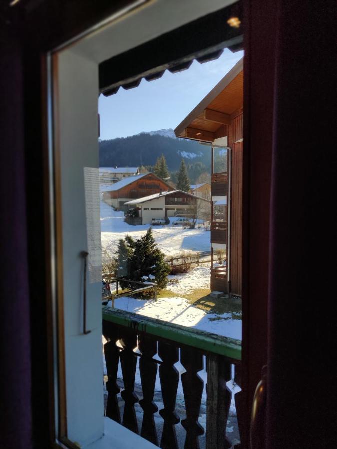 Spacious Ski Chalet In Traditional French Village, Sleeps 8, Four Star With Fibre Broadband Abondance Extérieur photo