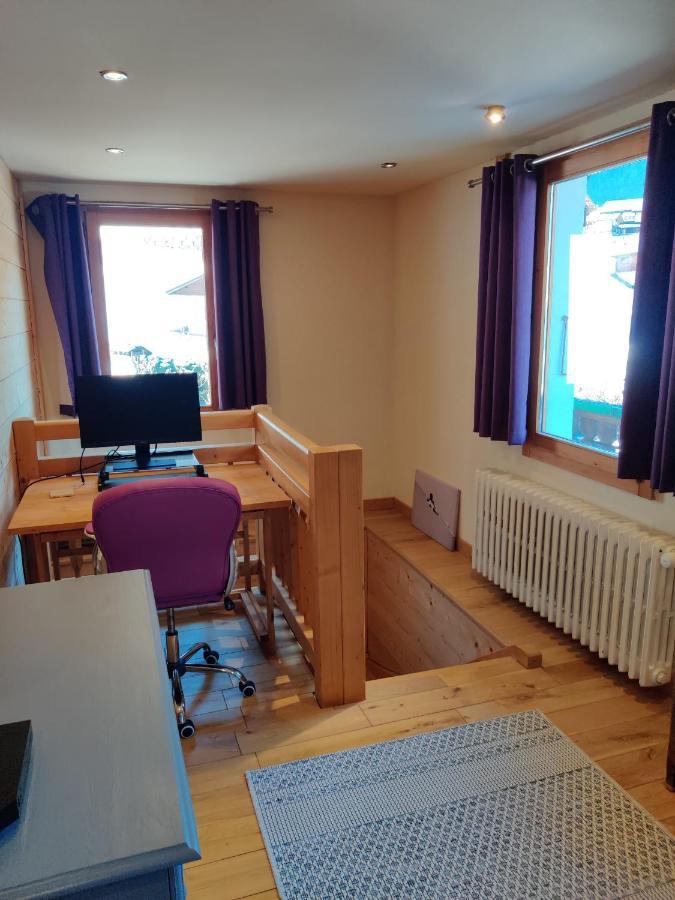 Spacious Ski Chalet In Traditional French Village, Sleeps 8, Four Star With Fibre Broadband Abondance Extérieur photo