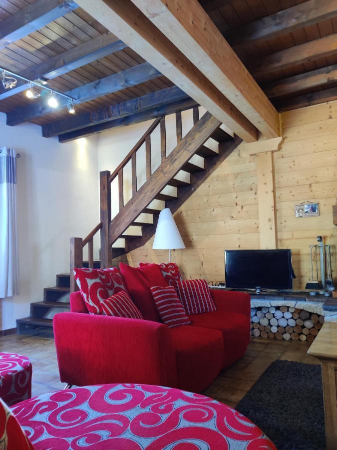 Spacious Ski Chalet In Traditional French Village, Sleeps 8, Four Star With Fibre Broadband Abondance Extérieur photo